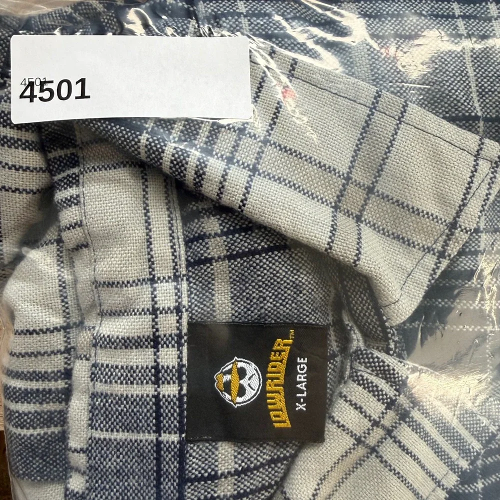 Lowrider Button Up Shirt Mens XL Navy Grey Plaid Short Sleeve Streetwear 8001